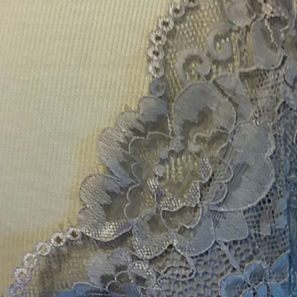 POL taupe lace t back halter bralette - Picture 3 of 7